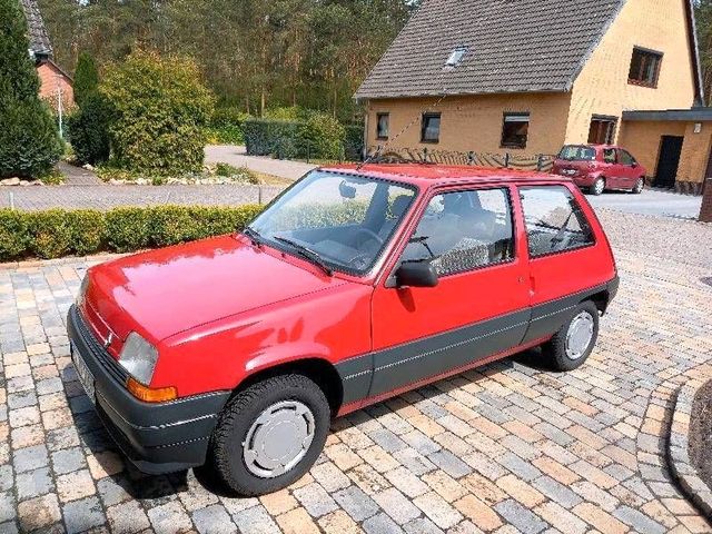 Renault R5