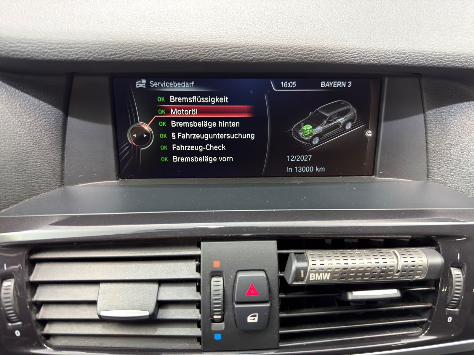 Fahrzeugabbildung BMW X3 xDrive 30 d|M-SPORTPAKET|NAVI|PANO|AHK|