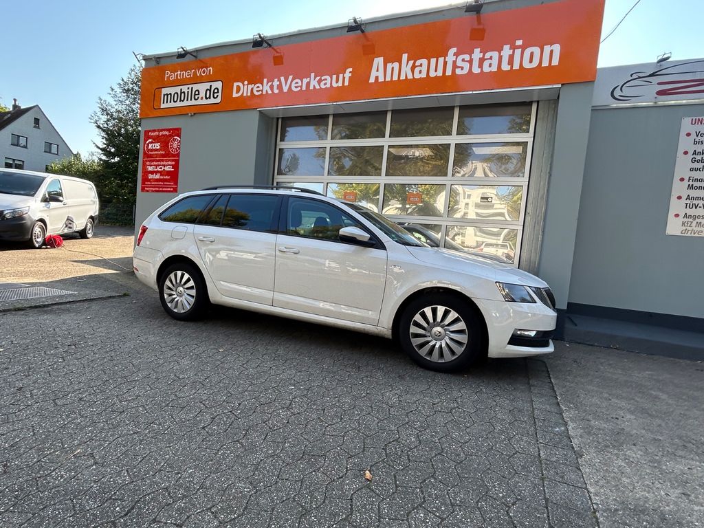 Skoda Octavia Combi Soleil 1.6 TDI+Navi+CarPlay+SHZ+BT