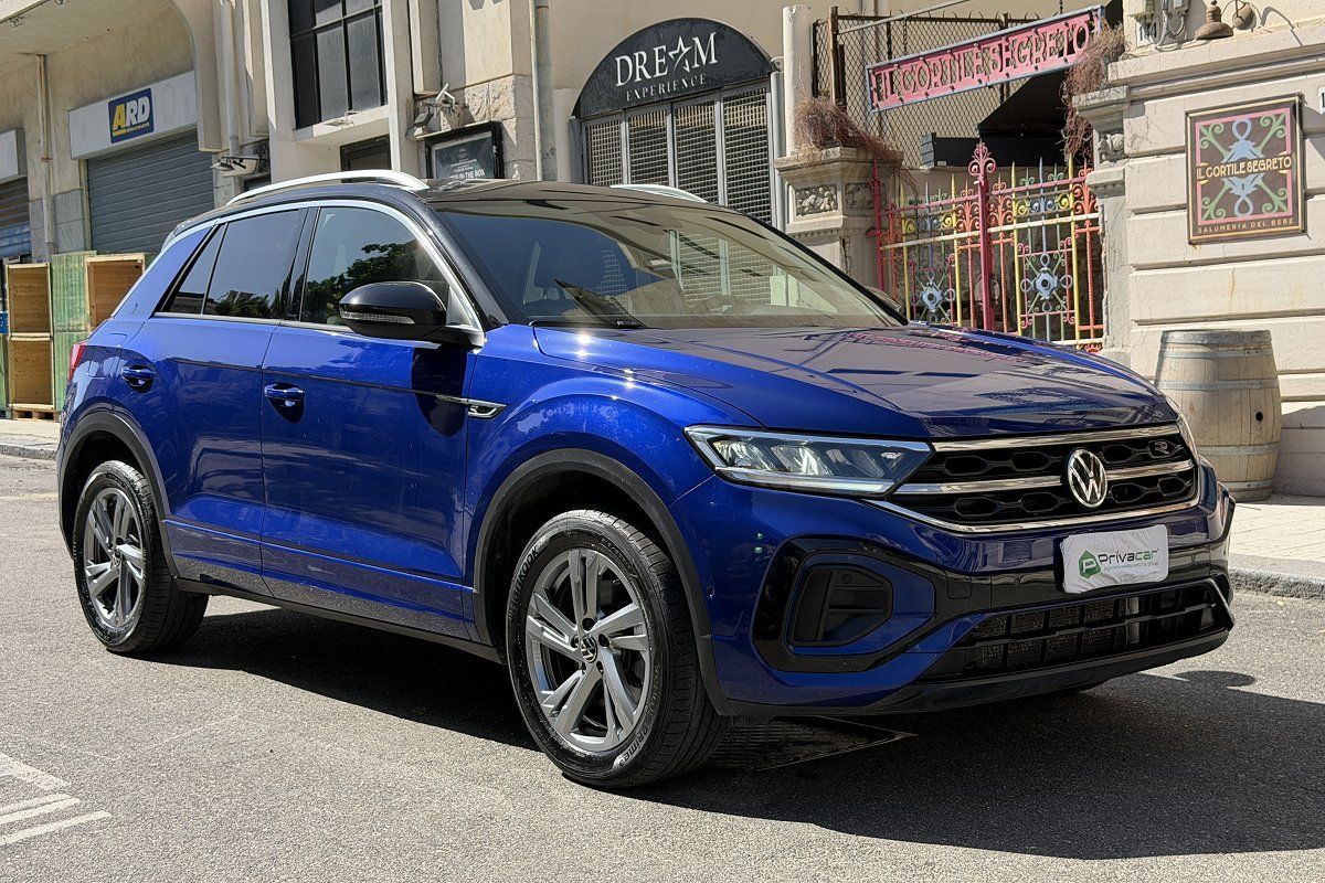 Volkswagen VOLKSWAGEN T-Roc 2.0 TDI SCR 150 CV DSG R-Line imagem 3