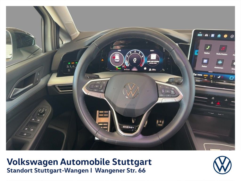 VOLKSWAGEN Golf 2026