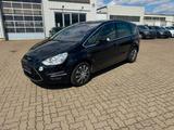 Ford S-MAX Titanium AUTOMATIK-KAMERA-PANO-XENON-AHK- - Ford S-Max in Braunschweig