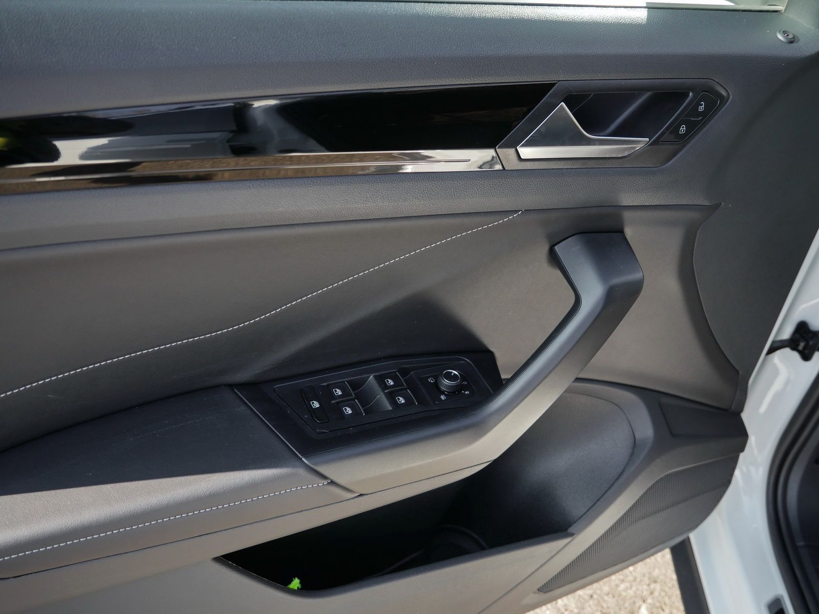 Volkswagen T-Roc - Bild 19