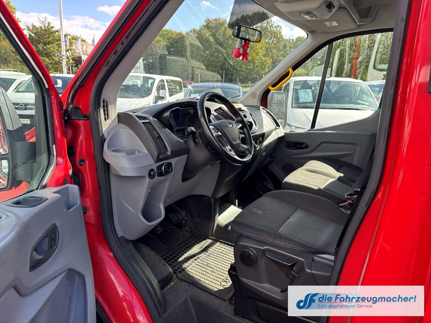Fahrzeugabbildung Ford Transit Kombi 350 L3 2.2 TDCi DPF *2646 *KLIMA *