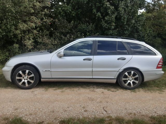 Mercedes-Benz Mercedes C Klasse Kombi Diesel Ahk Bj 2002