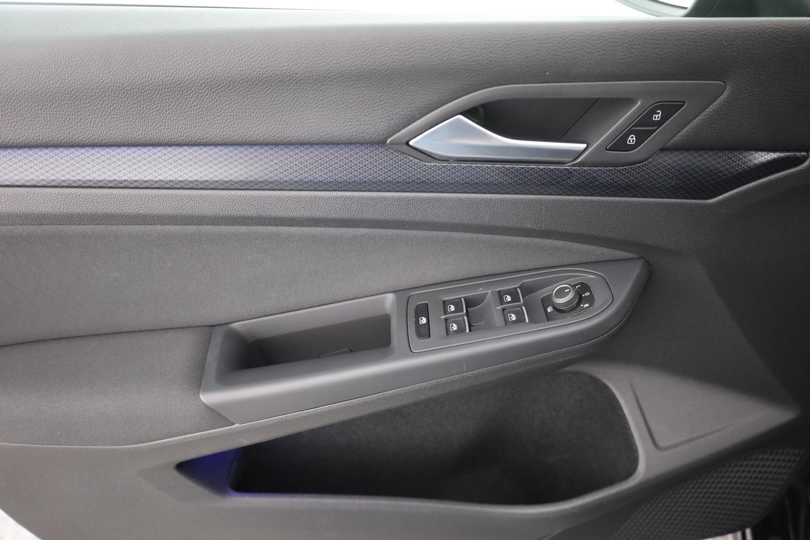 Volkswagen Golf VIII 1.0 United LED Navi Android Apple DAB, миниатюра 22