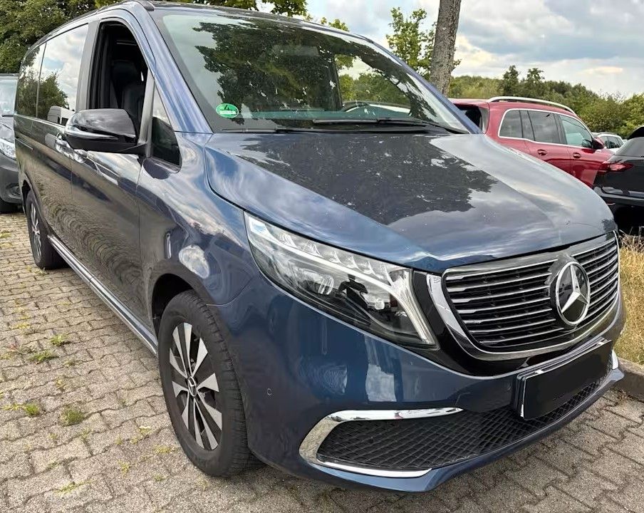 Image of Mercedes-Benz EQV