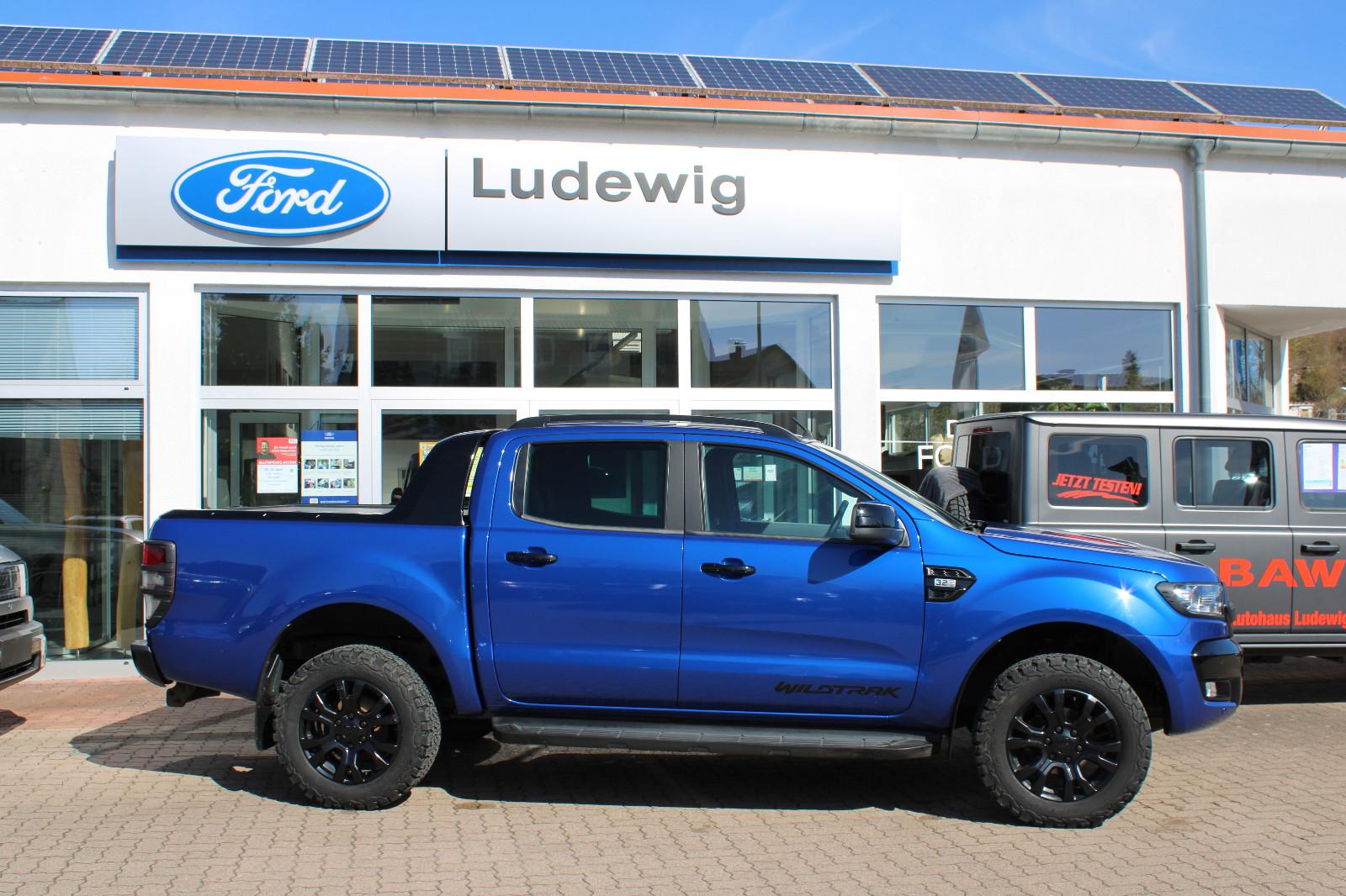 Ford Ranger Wildtrak Doppelkabine 4x4 Blue Edition