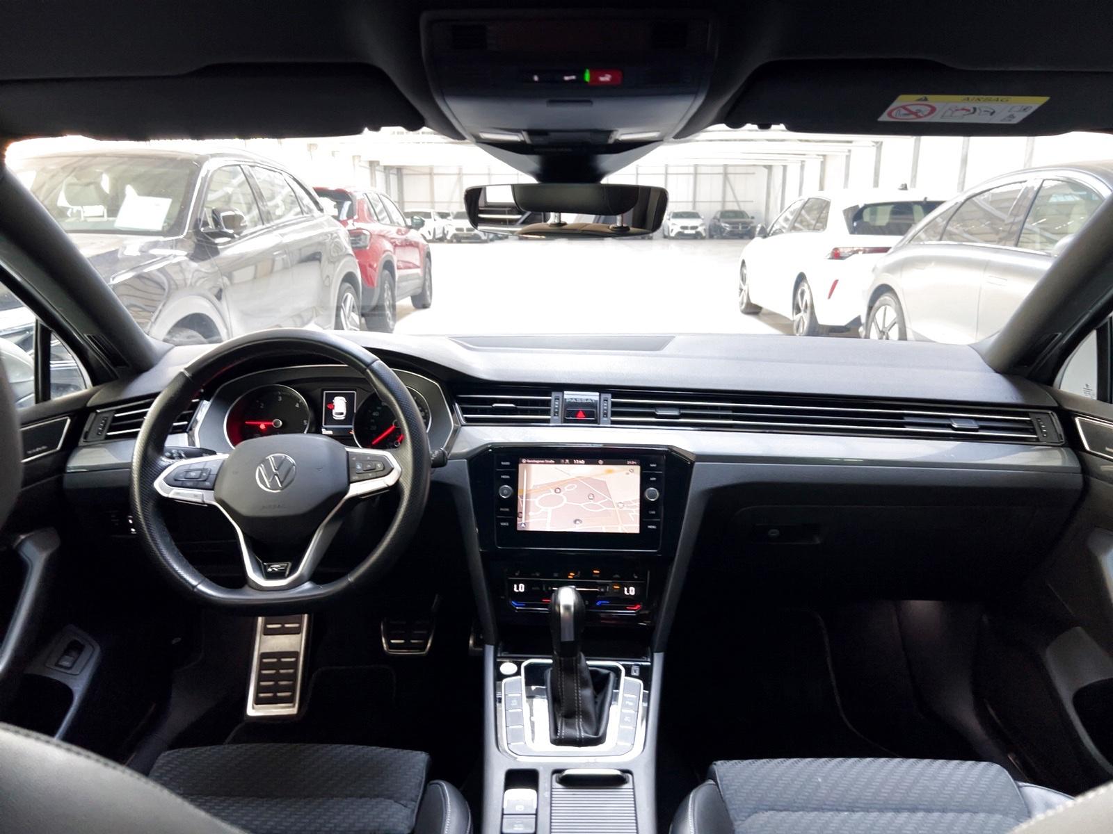 Volkswagen Passat Variant 2.0 TDI Business DSG HarmanKardon, миниатюра 9
