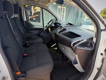 Ford Transit Custom - 11