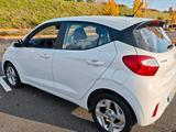 Hyundai i10 1.0 Trend SHZ, LNKH, Automatik, Scheckheft  - Hyundai i10 von privat