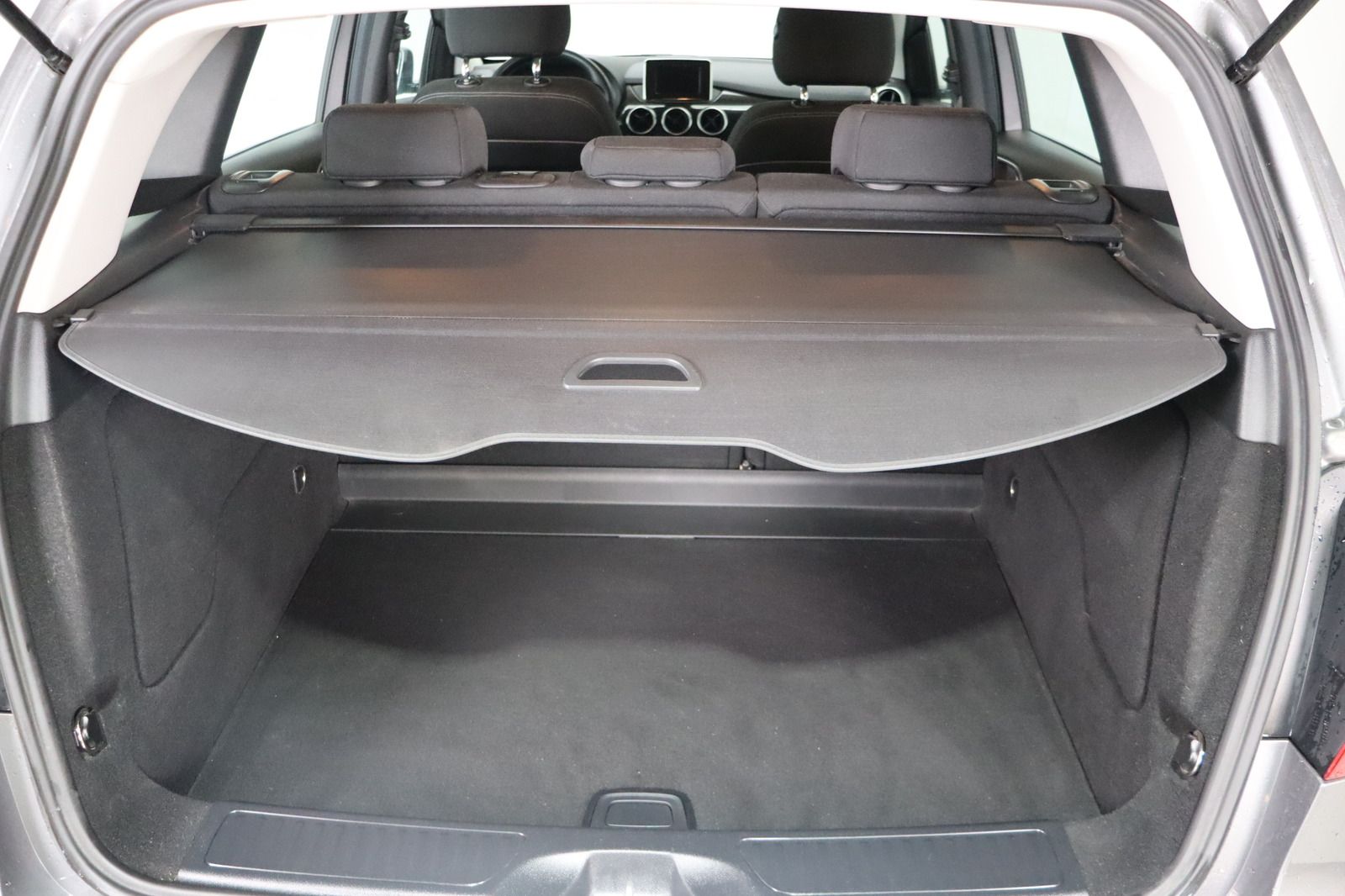 Fahrzeugabbildung Mercedes-Benz B 200 BlueEFFICIENCY * Bi-Xenon * Sitzhzg. * PDC