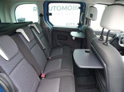 Fahrzeugabbildung Renault Kangoo Luxe Automatik  **AHK / SCHECKHEFT / NAVI
