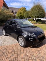 Fiat 500e Limousine 23,8 kWh - neues Zuhause gesucht  - : Gesucht