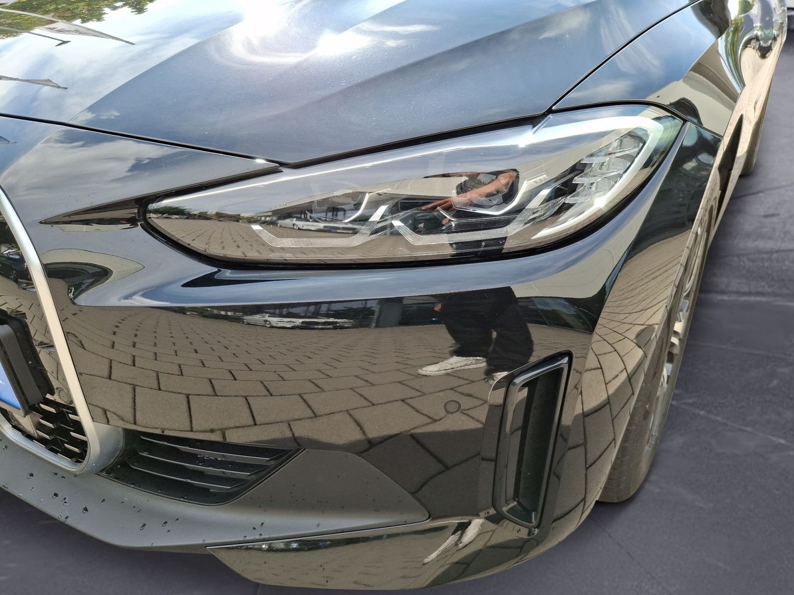 BMW i4 eDrive35 Klimaaut. HIFI Sitzhzg. Vorn foto 10