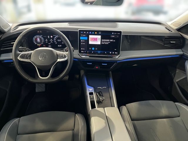 Fahrzeugabbildung Volkswagen Passat Variant 1.5 eTSI DSG BUSINESS AHK IQ.DRIV