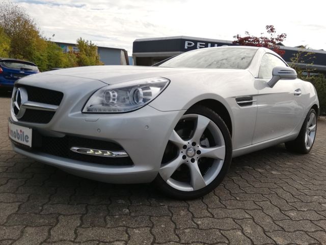 Mercedes-Benz SLK 200 (BlueEFFICIENCY) 7G-TRONIC