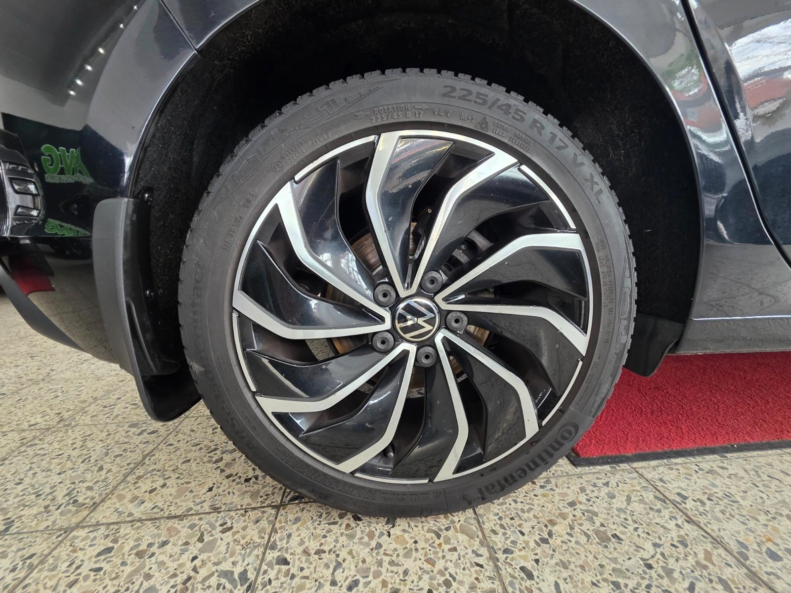 Volkswagen Golf VIII Lim. Life, миниатюра 24