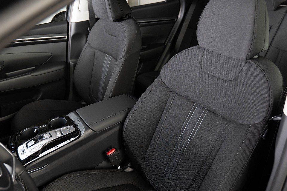 Fahrzeugabbildung Hyundai TUCSON Plug-in-Hybrid 1.6 T-GDi 265PS 6-AT 4WD
