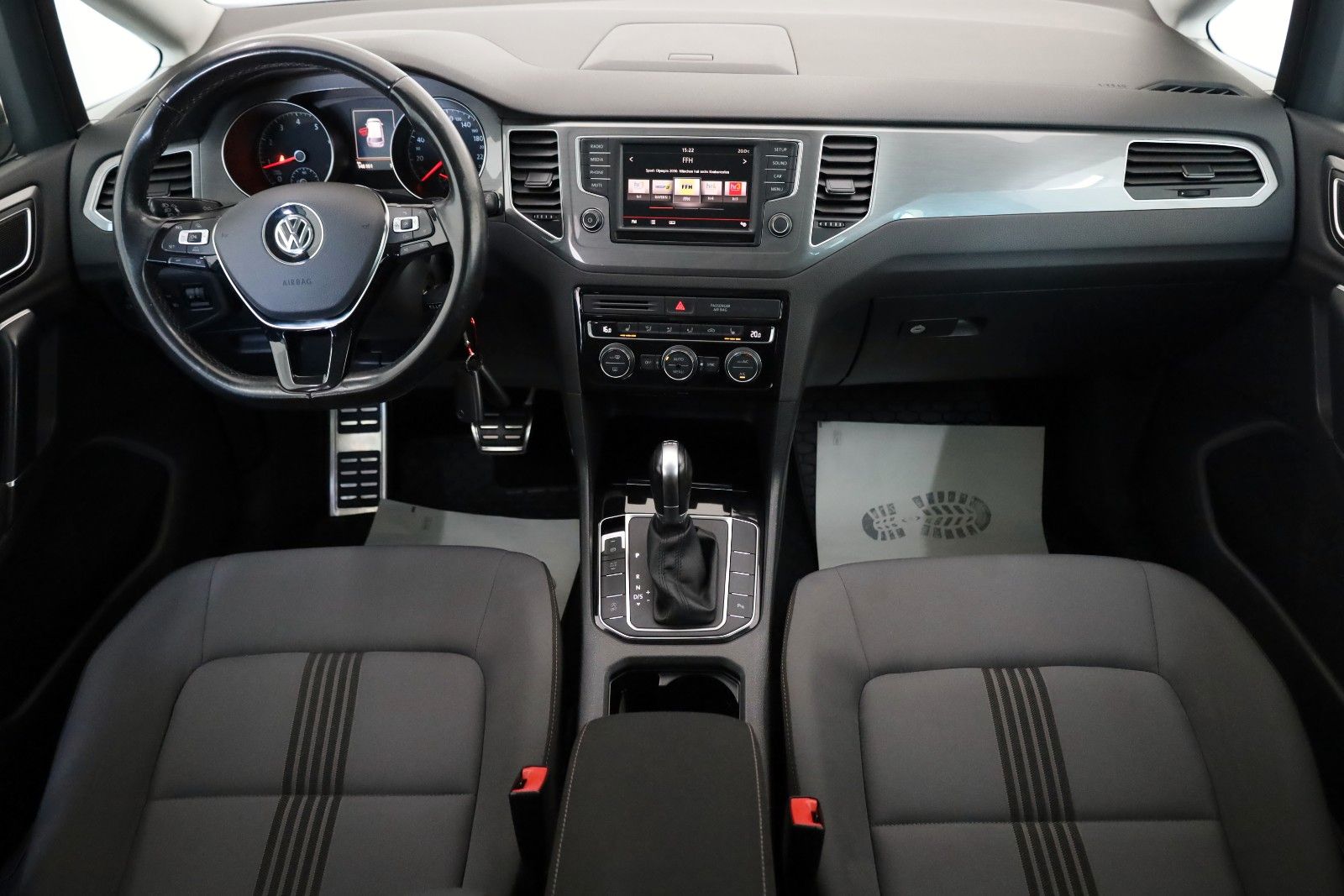 Fahrzeugabbildung Volkswagen Golf Sportsvan VII Allstar Automatik,SH,AHK