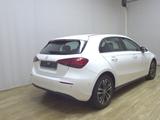 Mercedes-Benz A 180 Navi MBUX LED Kamera - gebrauchte Mercedes-Benz A 180 aus dem Jahr 2023