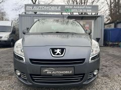 Fahrzeugabbildung Peugeot 5008 Platinum Monitor HUD AHK PANORAMA