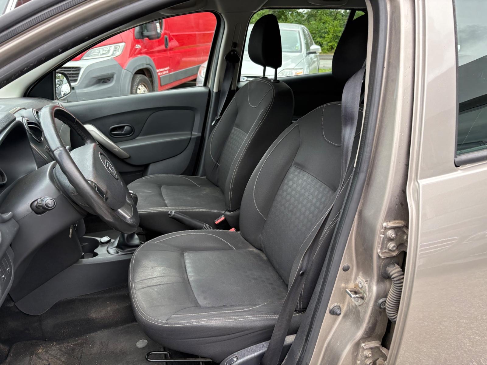 Dacia Logan 2015 — photo 6
