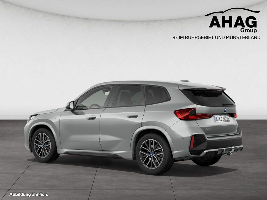 BMW iX1 - Bild 6