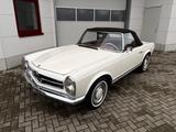 Mercedes-Benz SL 230