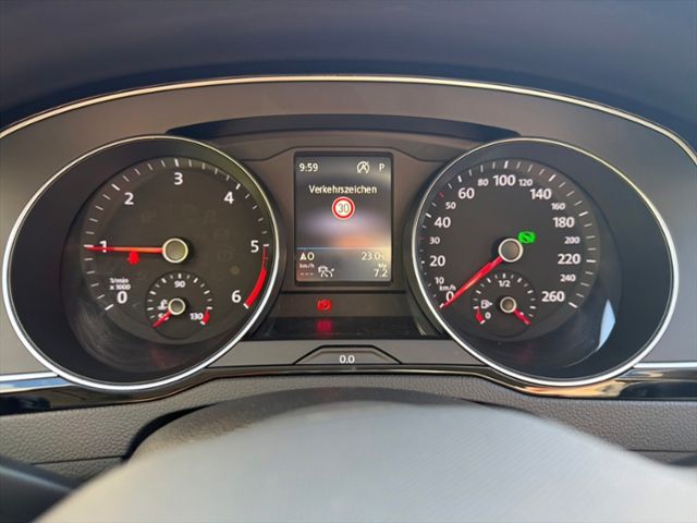 Fahrzeugabbildung Volkswagen Passat Variant 2.0 TDI BUSINESS LED-MATRIX ELEKT