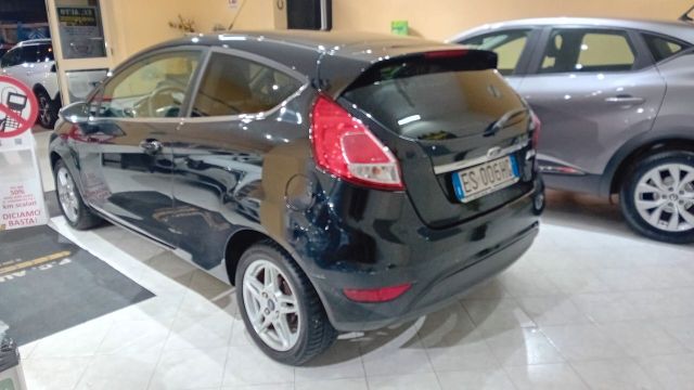 Ford Fiesta 1.4 5p. Bz.- GPL Titanium