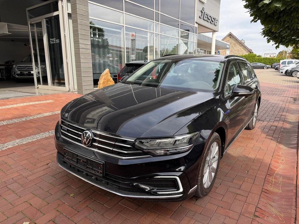 Image of Volkswagen Passat