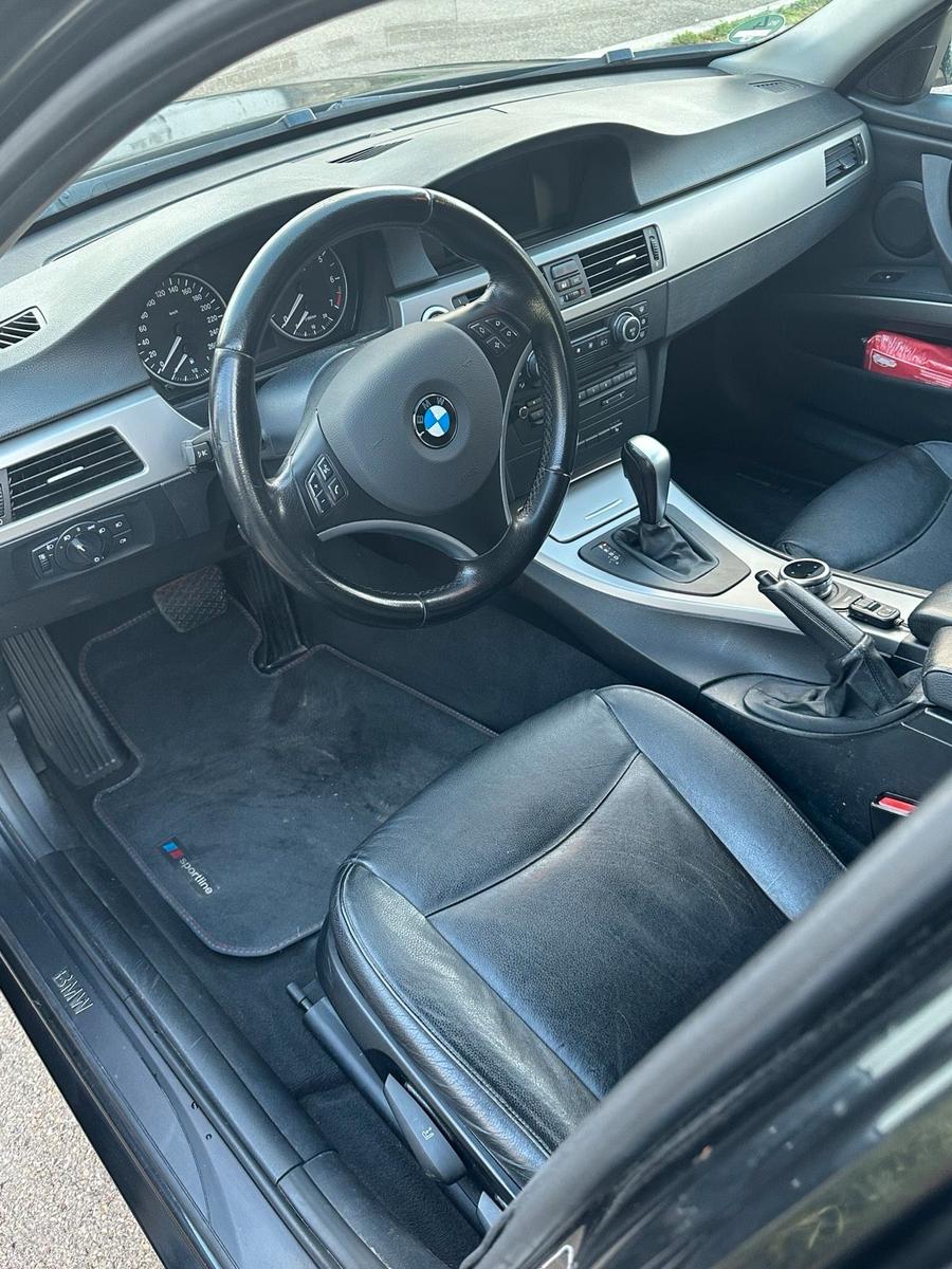 BMW 318 2007 — photo 9