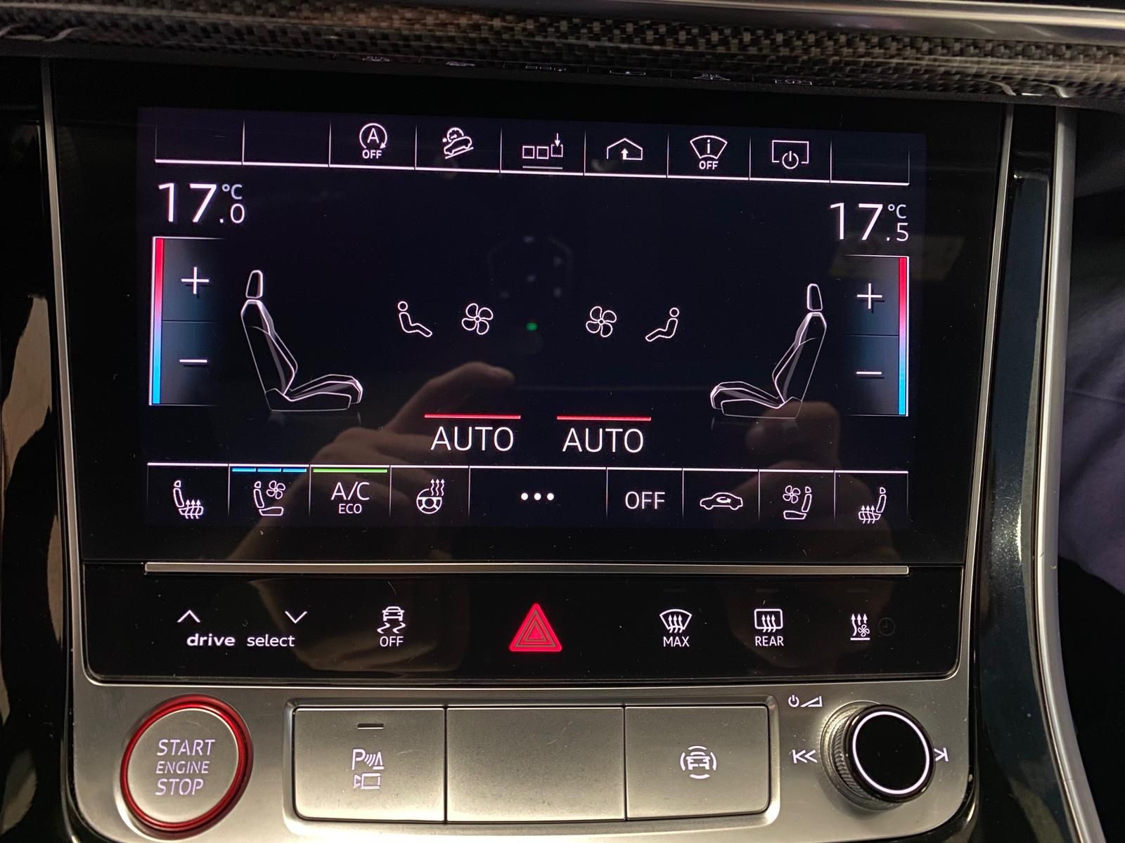 Fahrzeugabbildung Audi SQ7 4.0 V8 TDI quattro AHK+Laser+LEDER+360°+BOSE