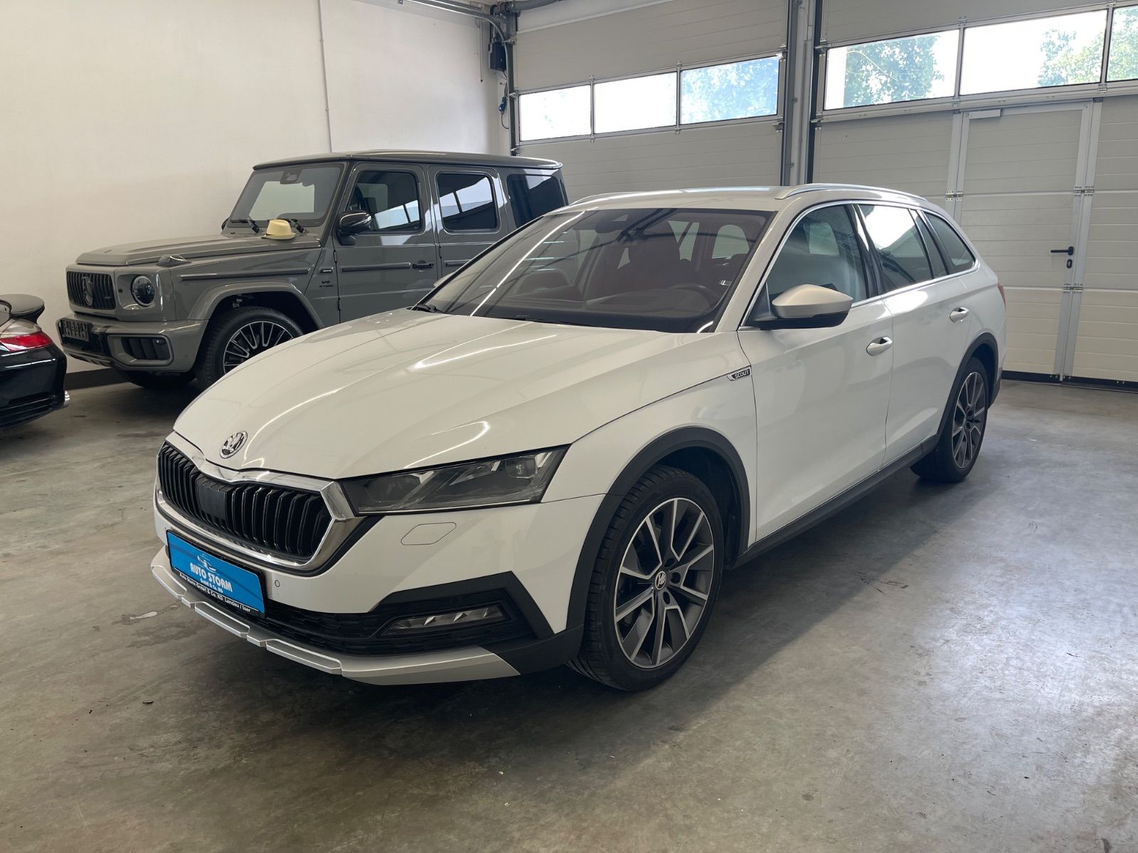 Skoda Octavia Combi 2.0 TDI 4x4 Scout*ACC*AHK*NAVI*LED