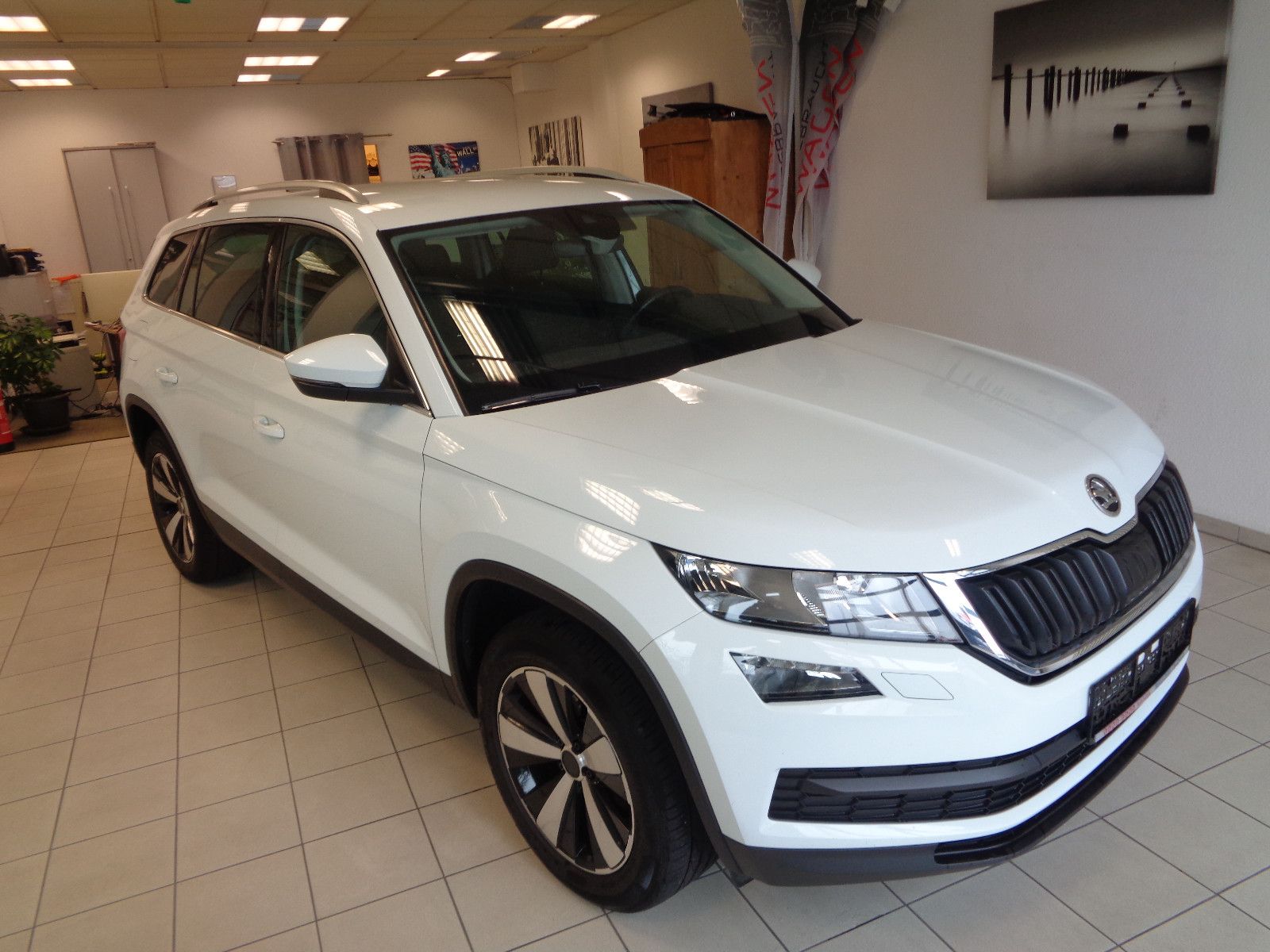 Fahrzeugabbildung SKODA Kodiaq Ambition/ 7 Sitze/Navi/Klima