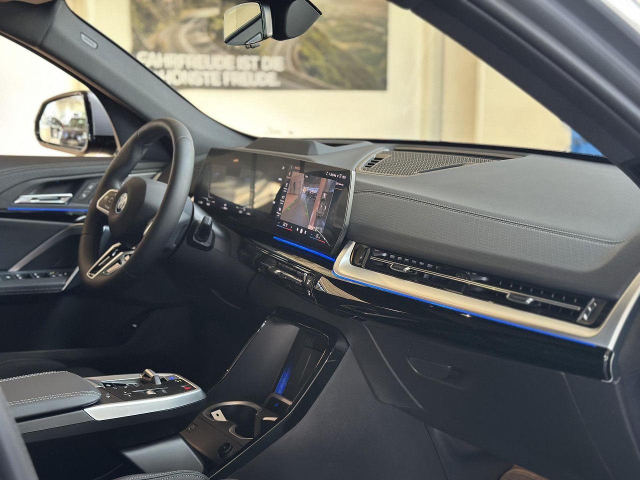 BMW iX2 x30 M Sport Pro AHK HUD Ha/Ka PanoD Navi LED