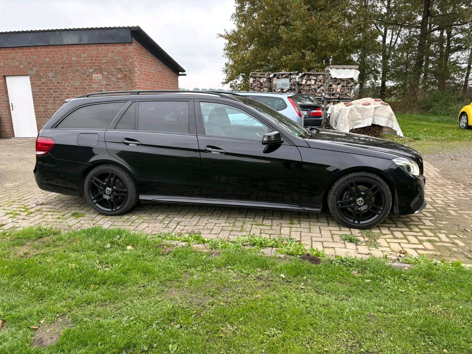 Mercedes-Benz E 300
