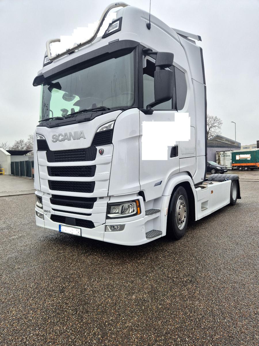 Scania S  560