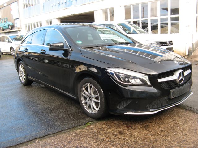 MERCEDES-BENZ CLA 200 d  Shooting Brake 200 CDI  LED high per.