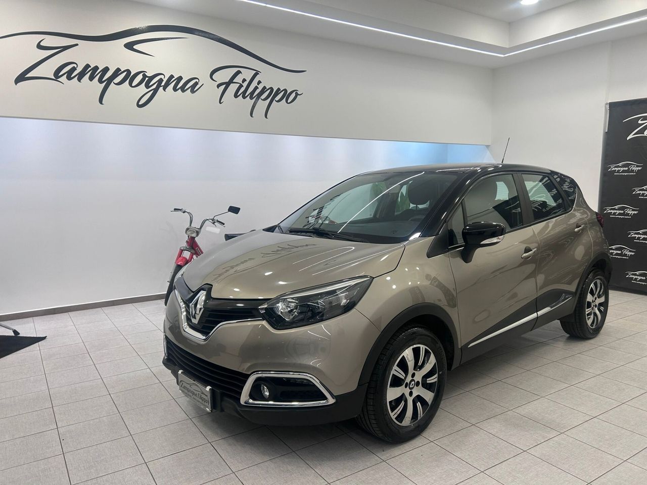 RENAULT Captur