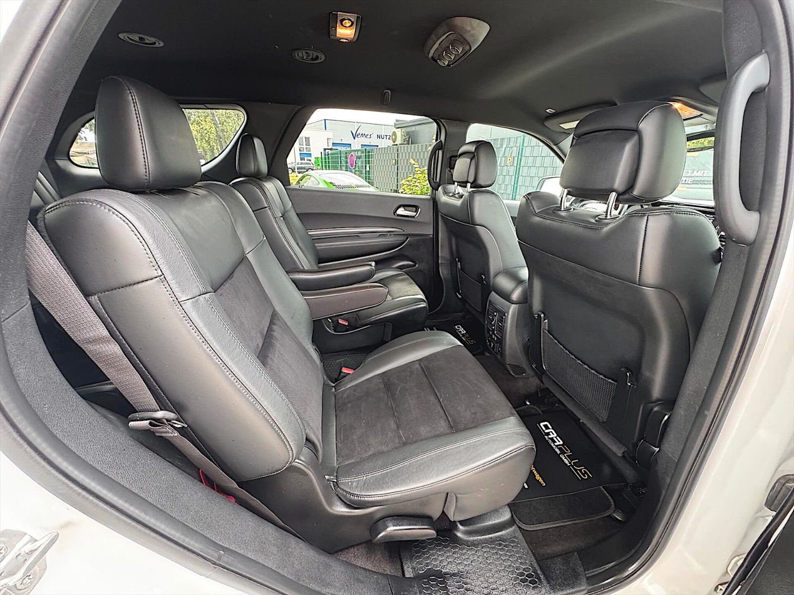 Fahrzeugabbildung Dodge Durango 5.7 V8 SRT 4x4 Night Modell 22 LED - 19%