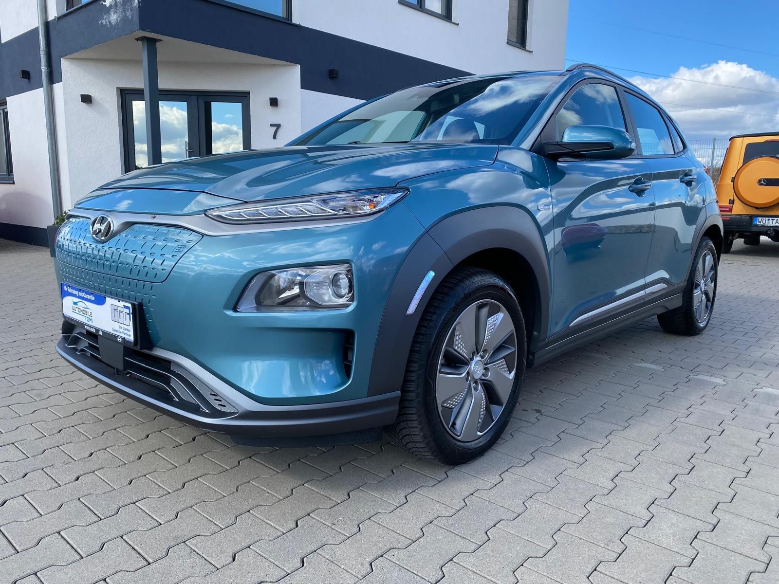 Hyundai Kona Kona Trend Elektro 2WD/NAVI/R-KAM/1HAND