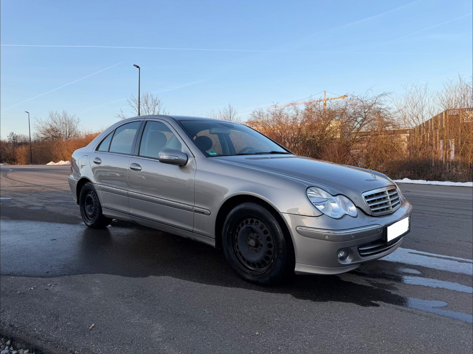Mercedes-Benz C 220 CDI Limousine Leichter Blechschaden AC TEM