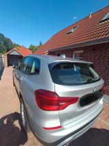 BMW X3 xDrive20i   - BMW X3: 20i
