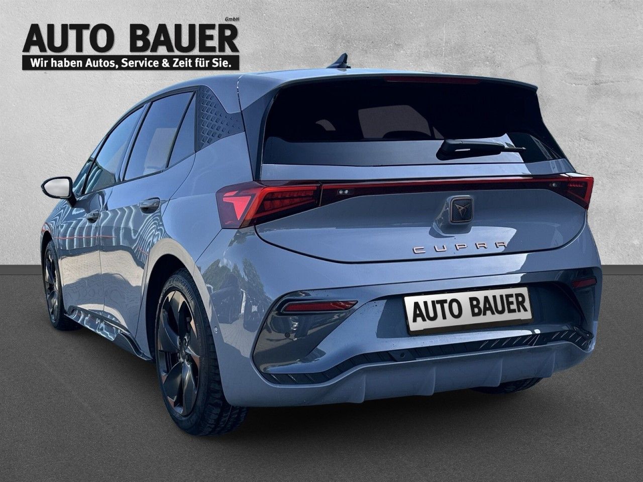 Fahrzeugabbildung CUPRA Born 170 kW Edition Dynamic - mit KI generiert/bearbeitet