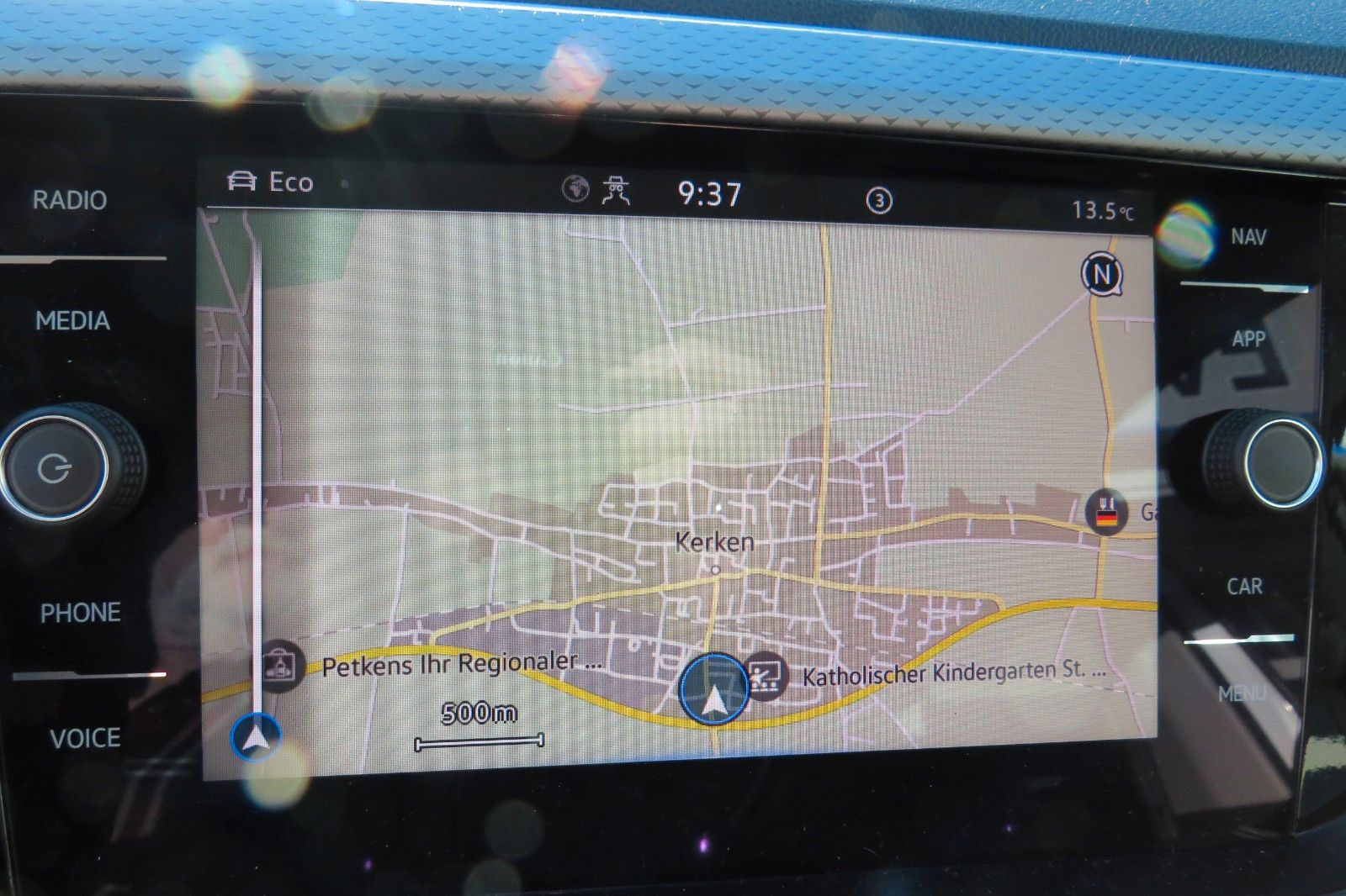 Fahrzeugabbildung Volkswagen T-Cross Active ACC NAVI APP GJ SITZH. PDC 1HD