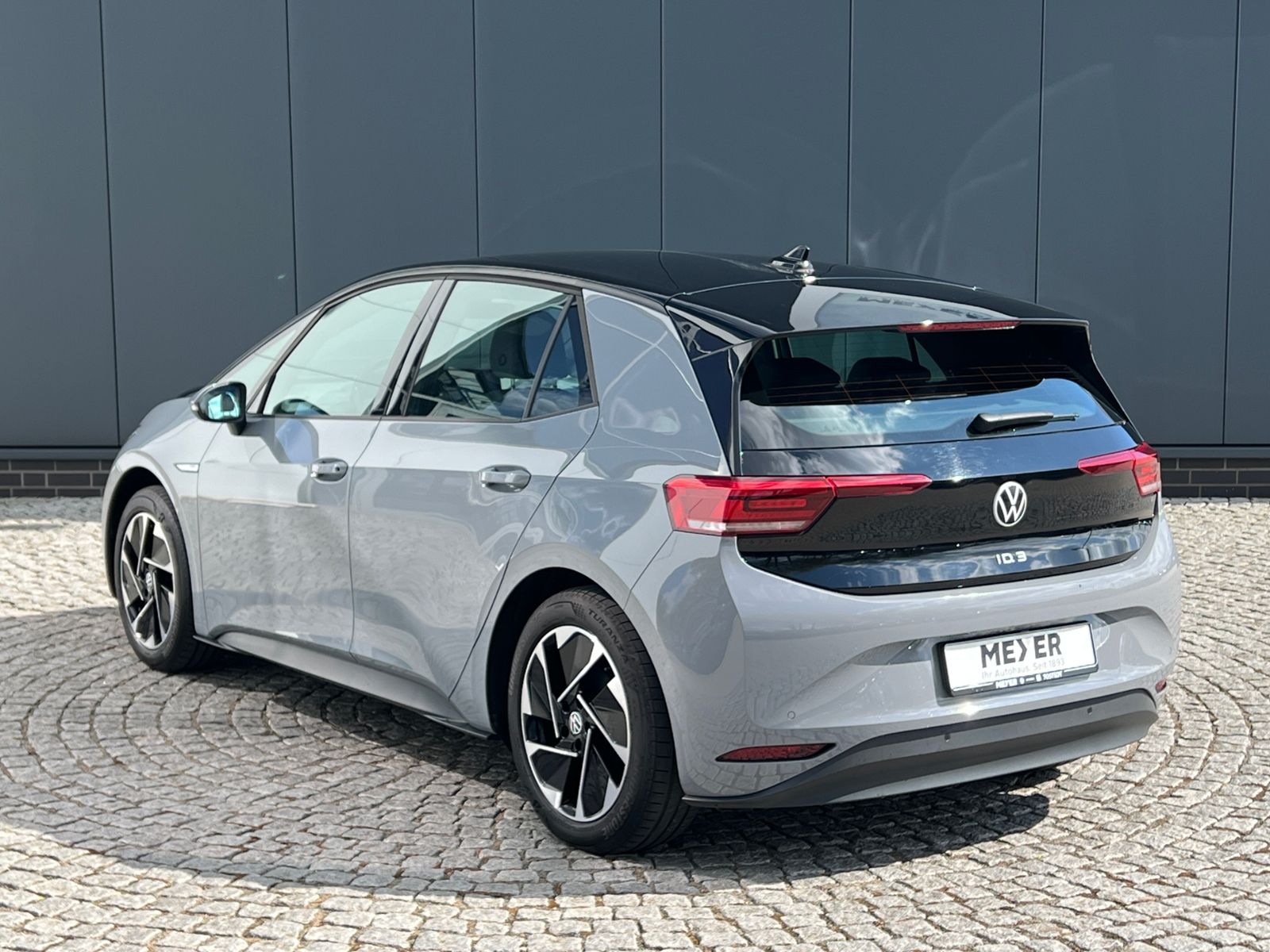 Fahrzeugabbildung Volkswagen ID.3 Pro Performance Life *Navi, LED, ACC*