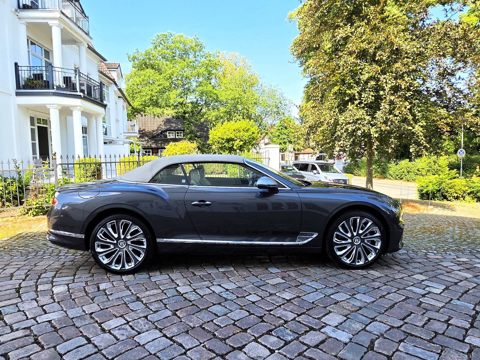 Bentley GTC Mulliner V8 NAIM ROTATING u.v.m. foto 3