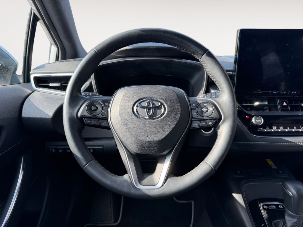 Fahrzeugabbildung Toyota Corolla 1.8 Hybrid Touring Sports Team Deutschla
